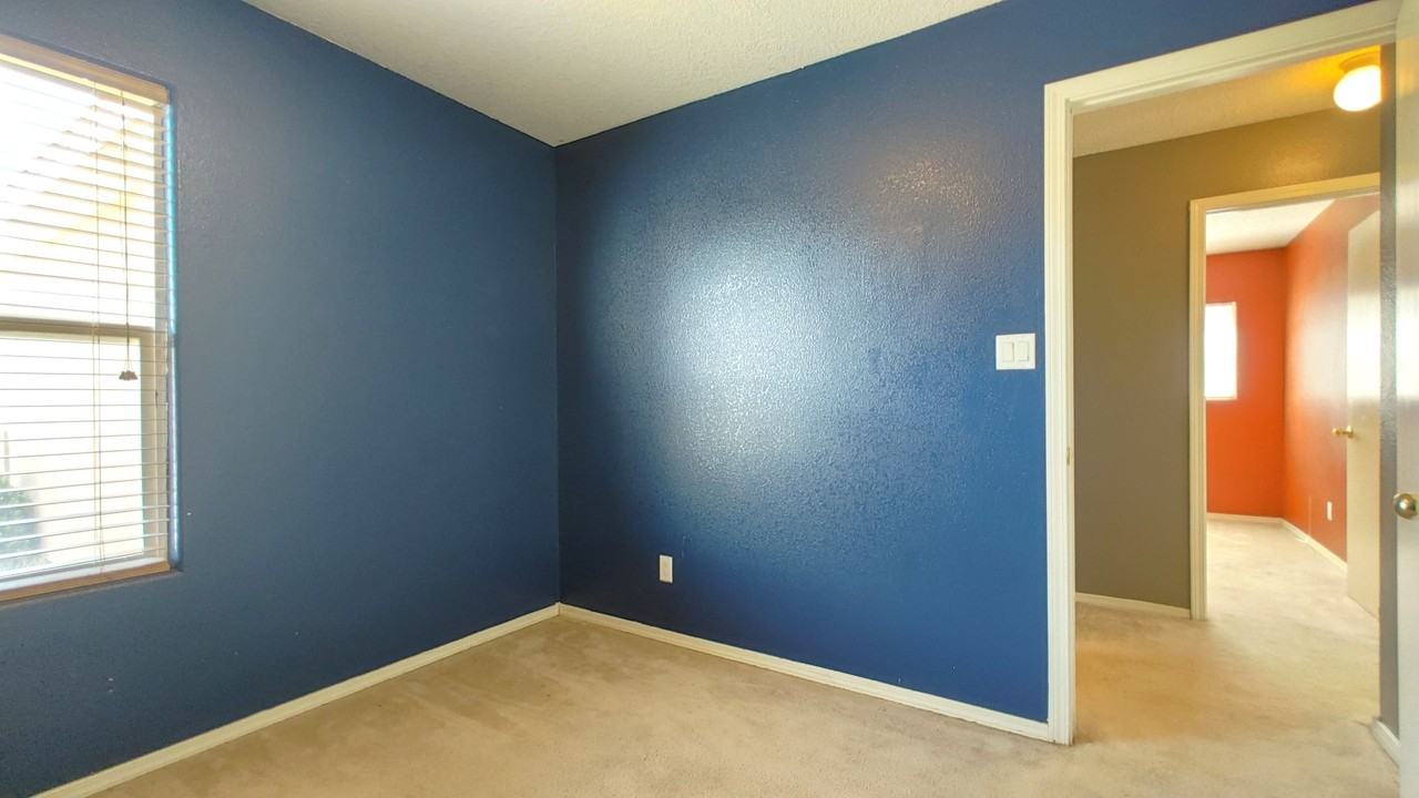 6039 Malpais Park Ave Nw - Photo 5 of 14