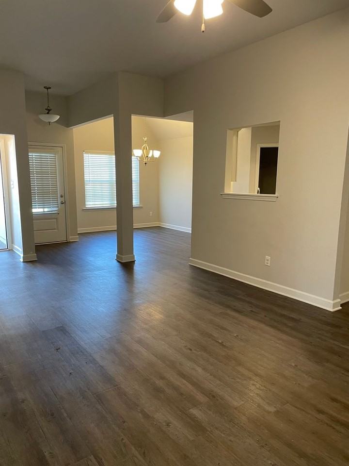 1220 Hogue Dr - Photo 6 of 27