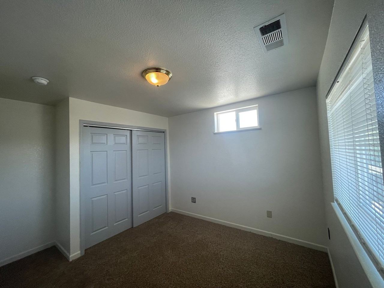 5953 S Broadway St #C - Photo 7 of 30