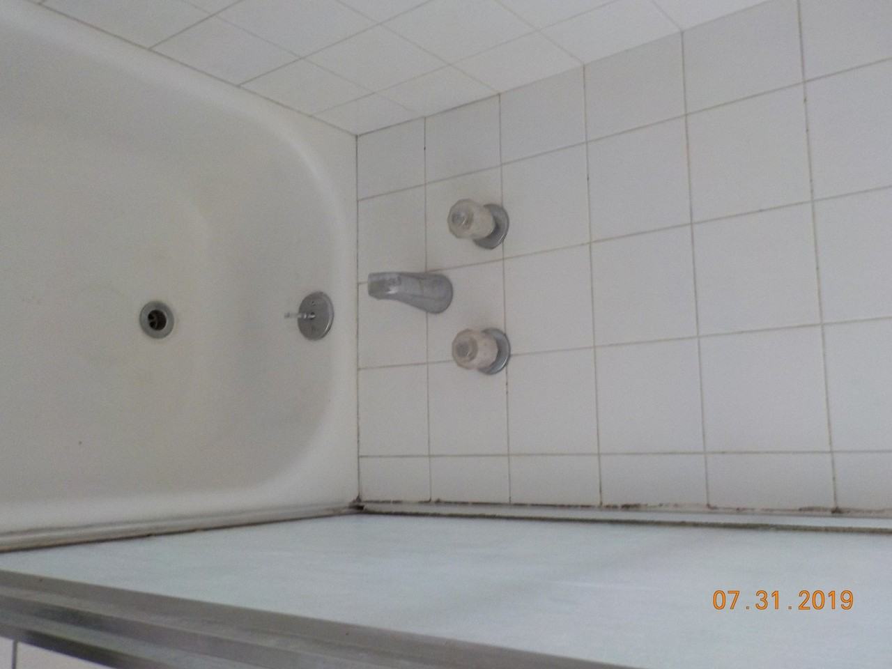 1220 G St - Photo 4 of 12