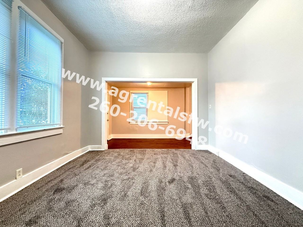 905 Grace Ave - Photo 3 of 16