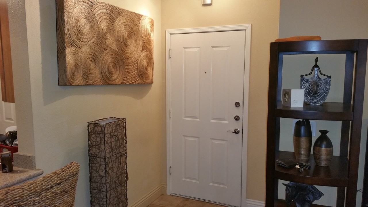 22681 Oakgrove #536 - Photo 3 of 23