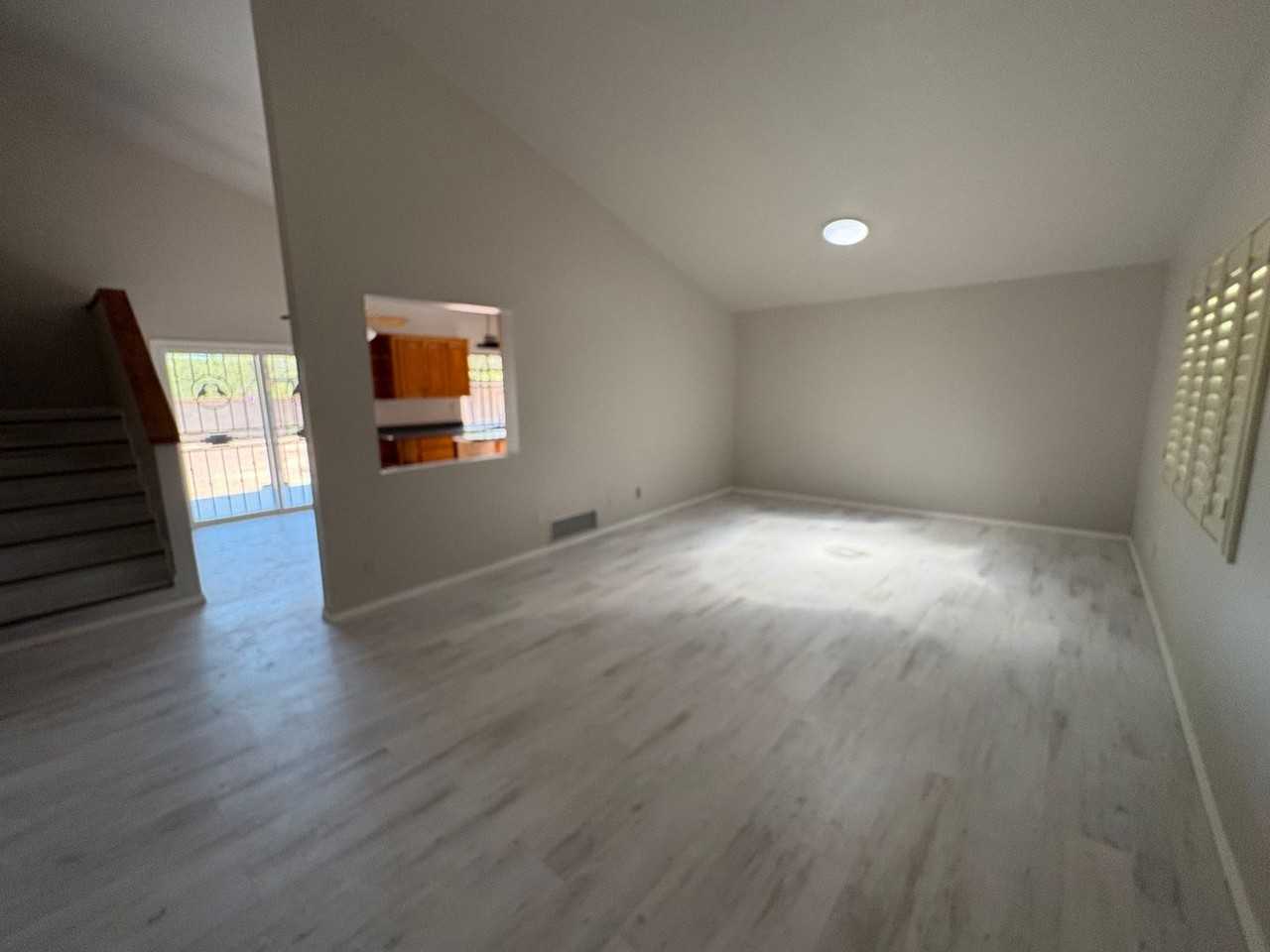 1362 N Arbor Cir - Photo 4 of 44