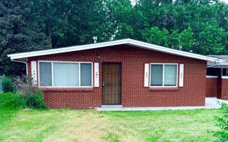 1938 Iris St - Photo 1 of 1