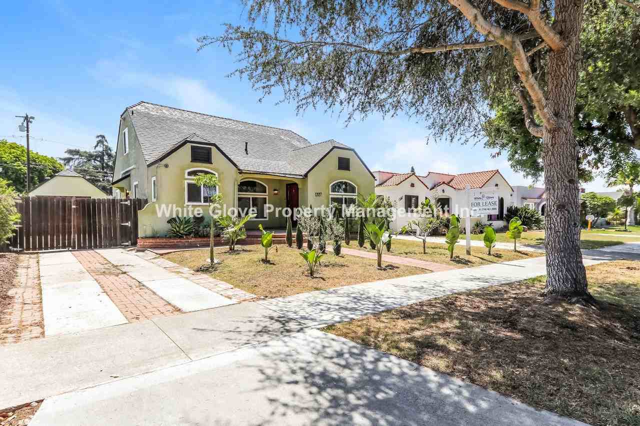 1327 S Birch St - Photo 2 of 18