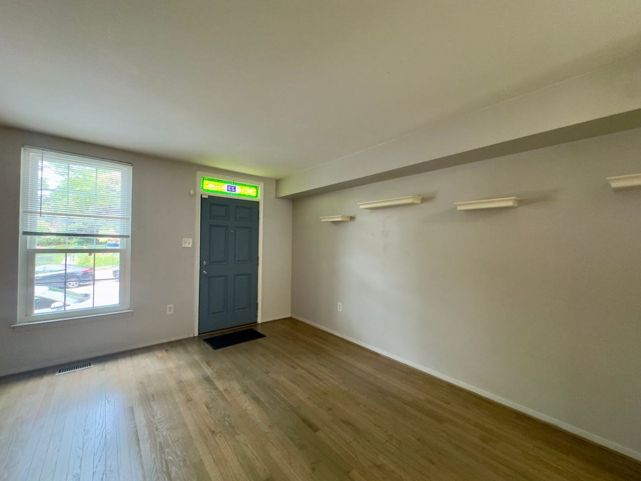23 N Ann St - Photo 2 of 22