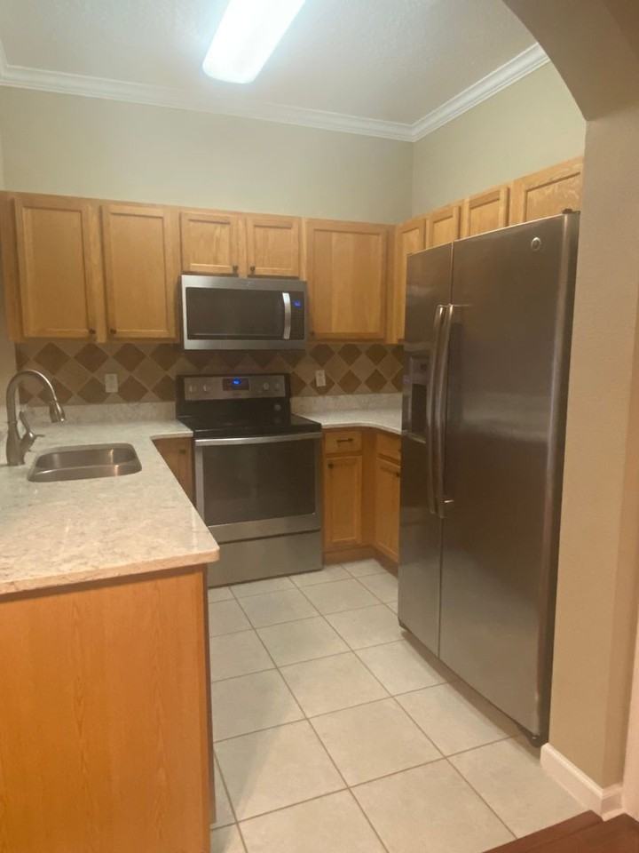 16339 Old Ash Loop - Photo 4 of 25