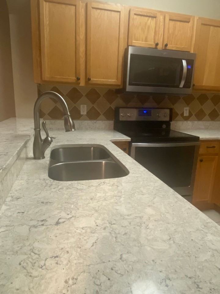 16339 Old Ash Loop - Photo 6 of 25