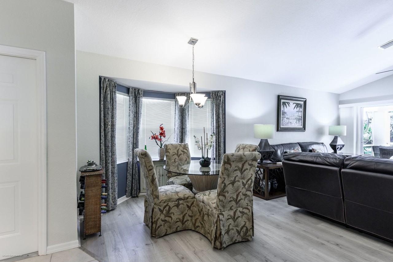 510 Islamorada Blvd - Photo 5 of 50