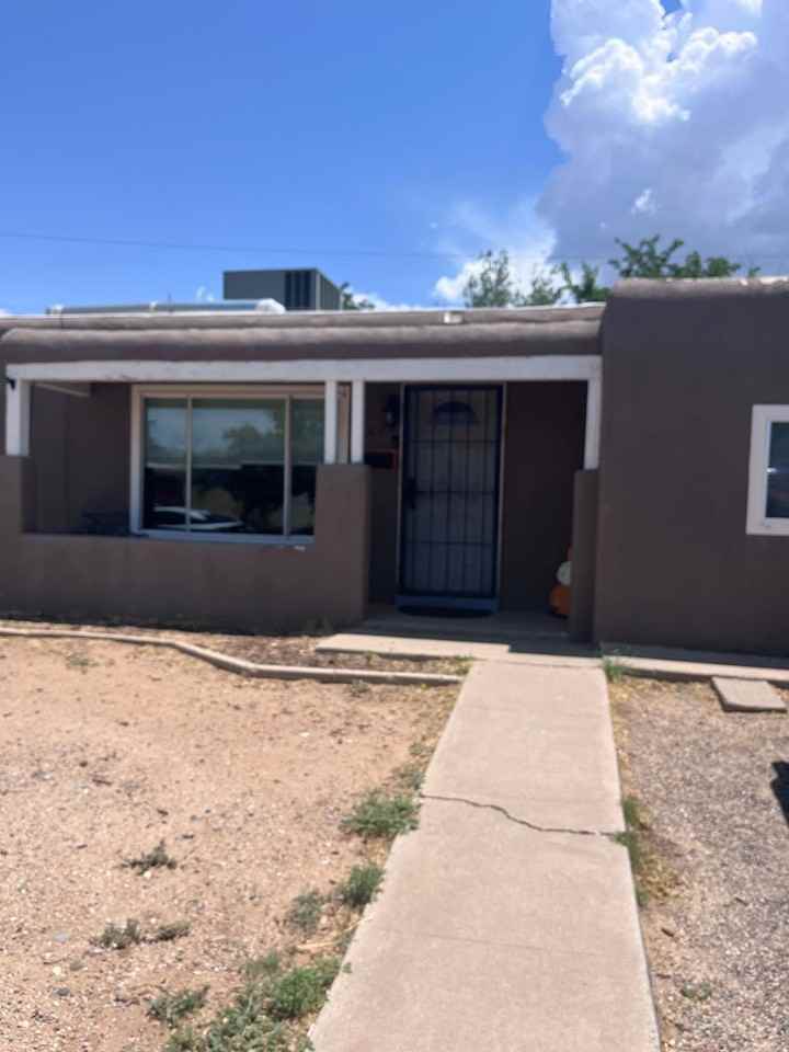 1400 Rhode Island St Ne - Photo 2 of 22