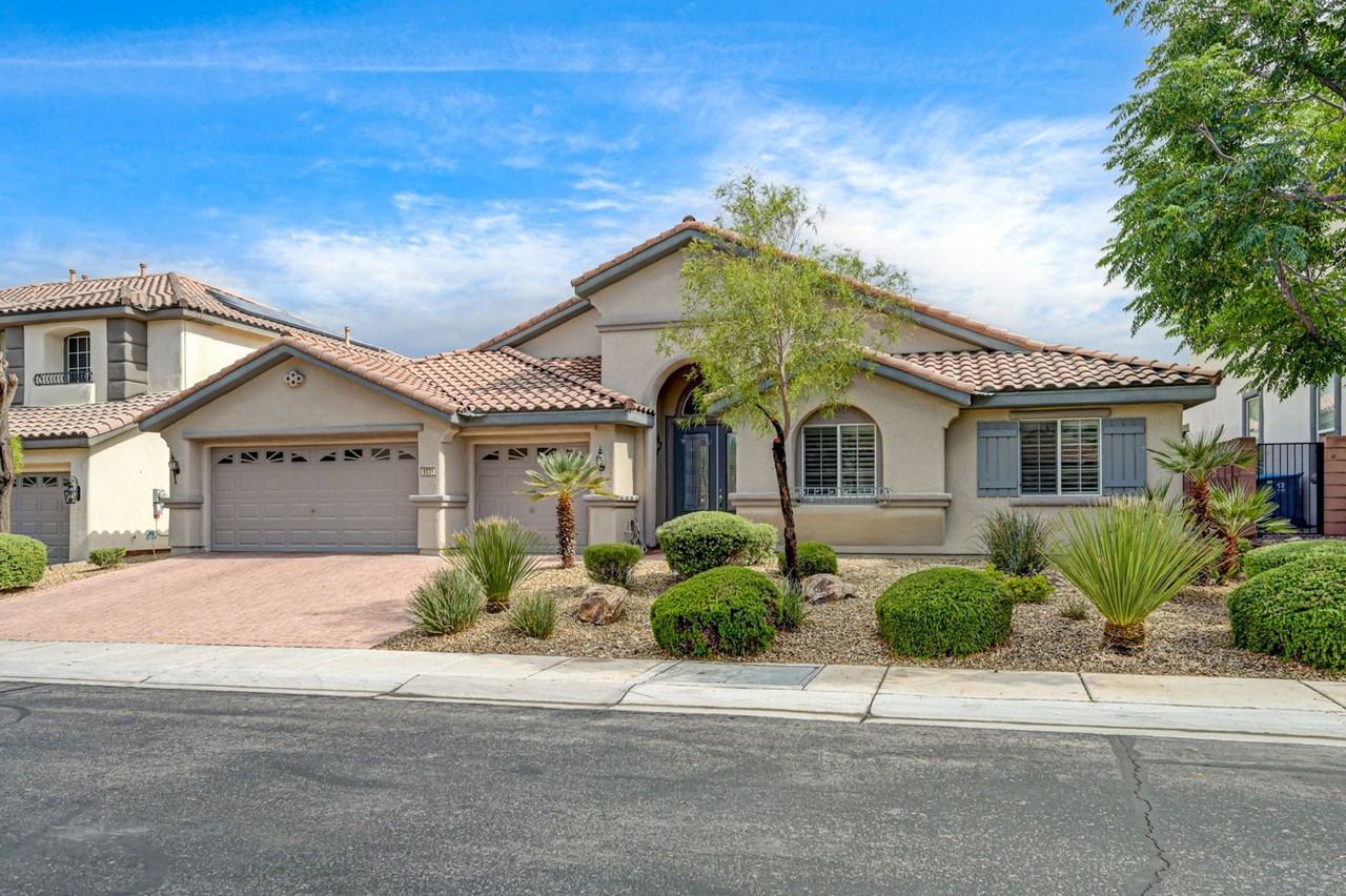 8031 Pavarotti Ave - Photo 3 of 50