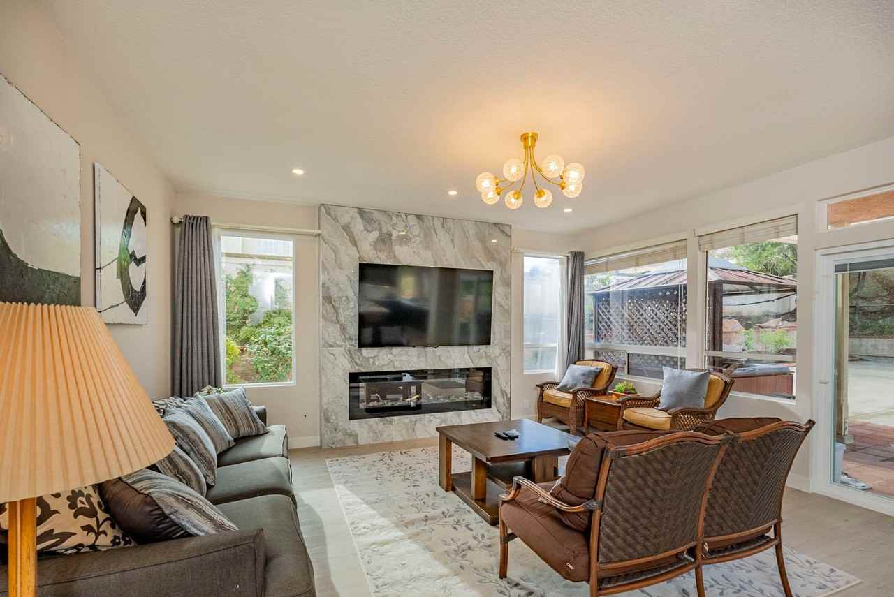 24123 Benfield Pl - Photo 6 of 50