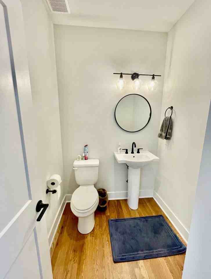 530 Edwin St #3 - Photo 7 of 17