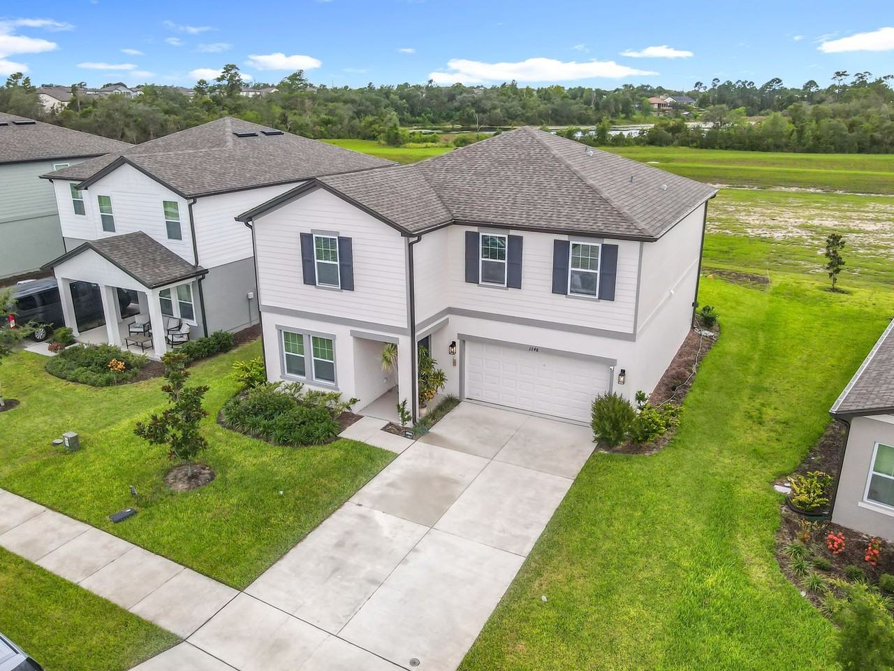 1348 Sterling Pointe Dr - Photo 4 of 50