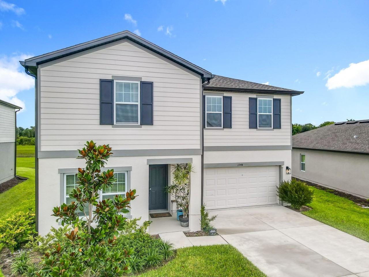 1348 Sterling Pointe Dr - Photo 6 of 50