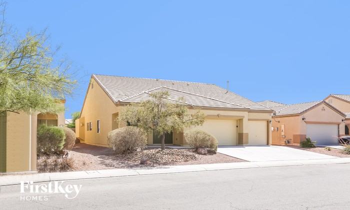 6604 Johnny Love Ln - Photo 2 of 15