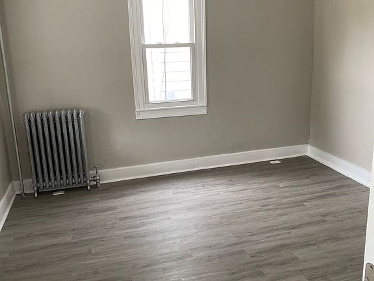 150 Dundaff St - Photo 2 of 9