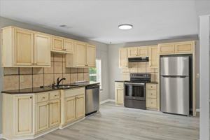 featured image of 102 Bacon Rd