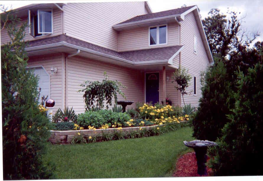 11385 Edgemere Terrace #11385 - Photo 2 of 15