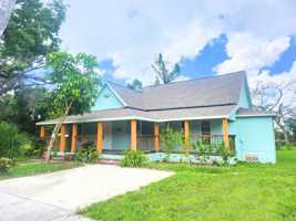 featured image of 2554 Third Street