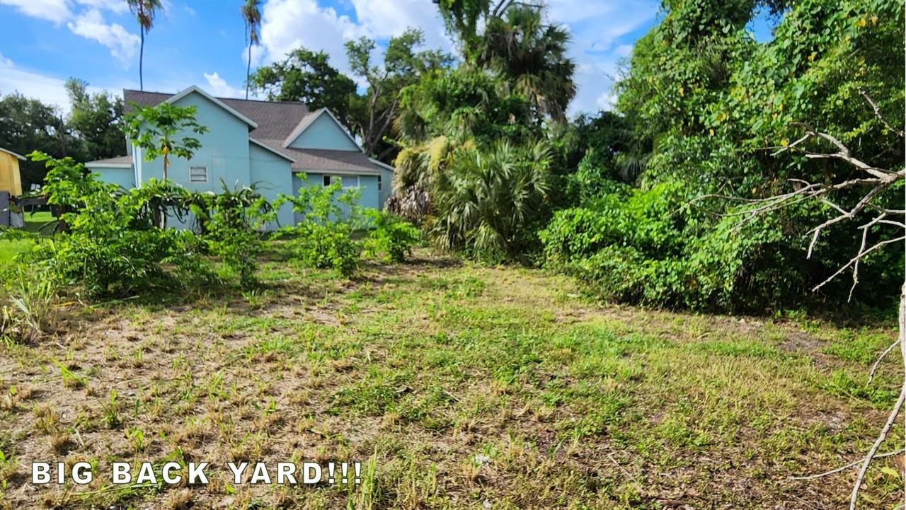 2554-2556 Third St. - Photo 3 of 10