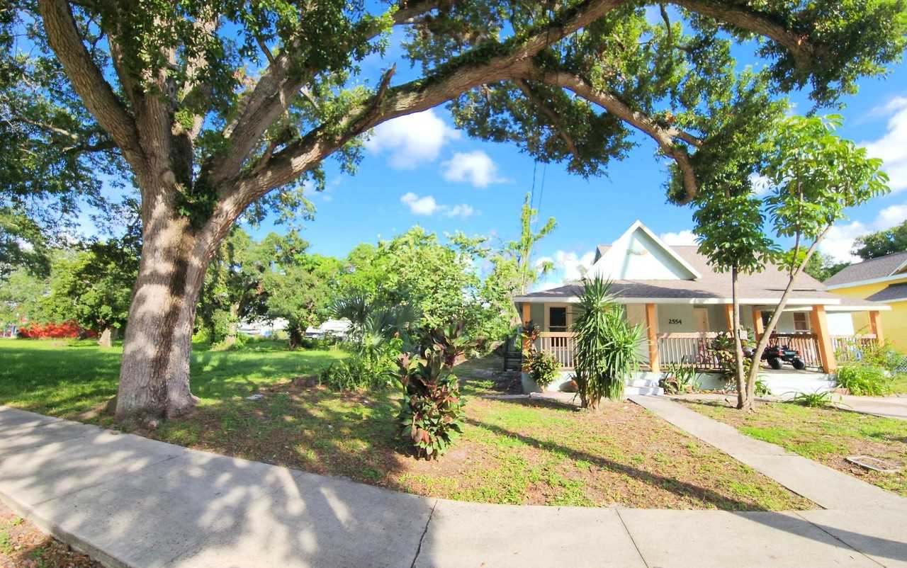 2554-2556 Third St. - Photo 4 of 10