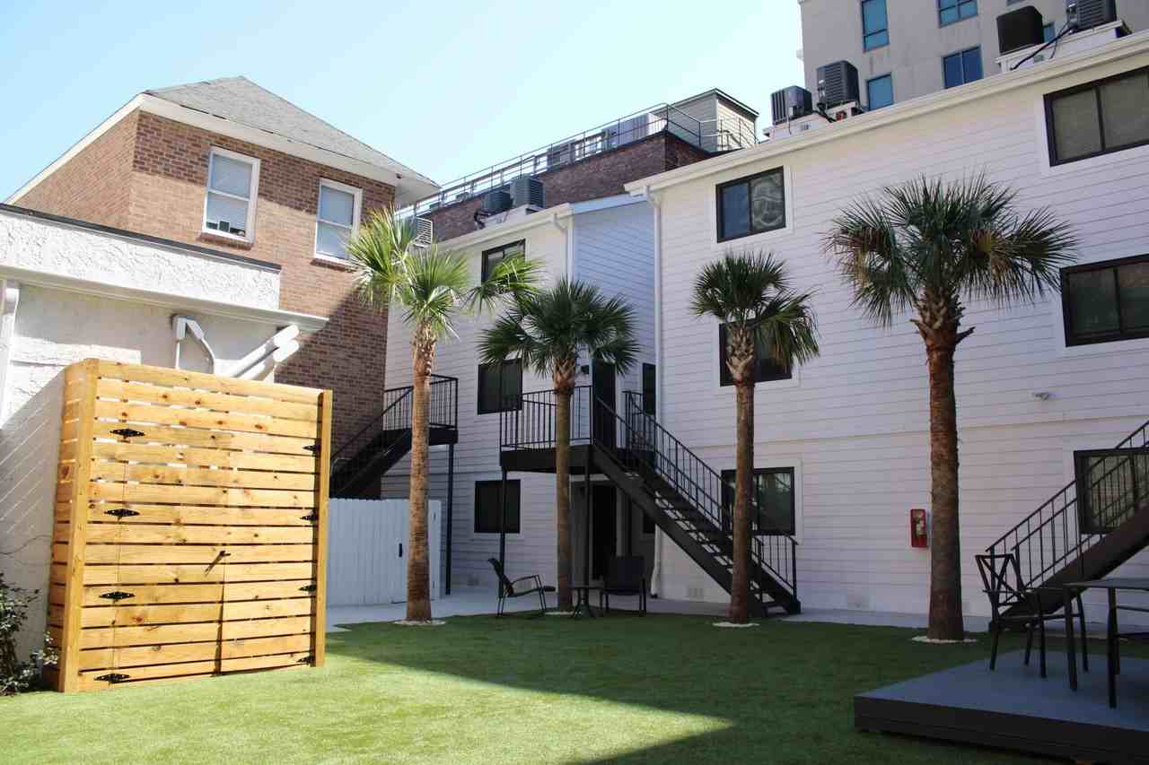 364 King Street - Photo 2 of 18