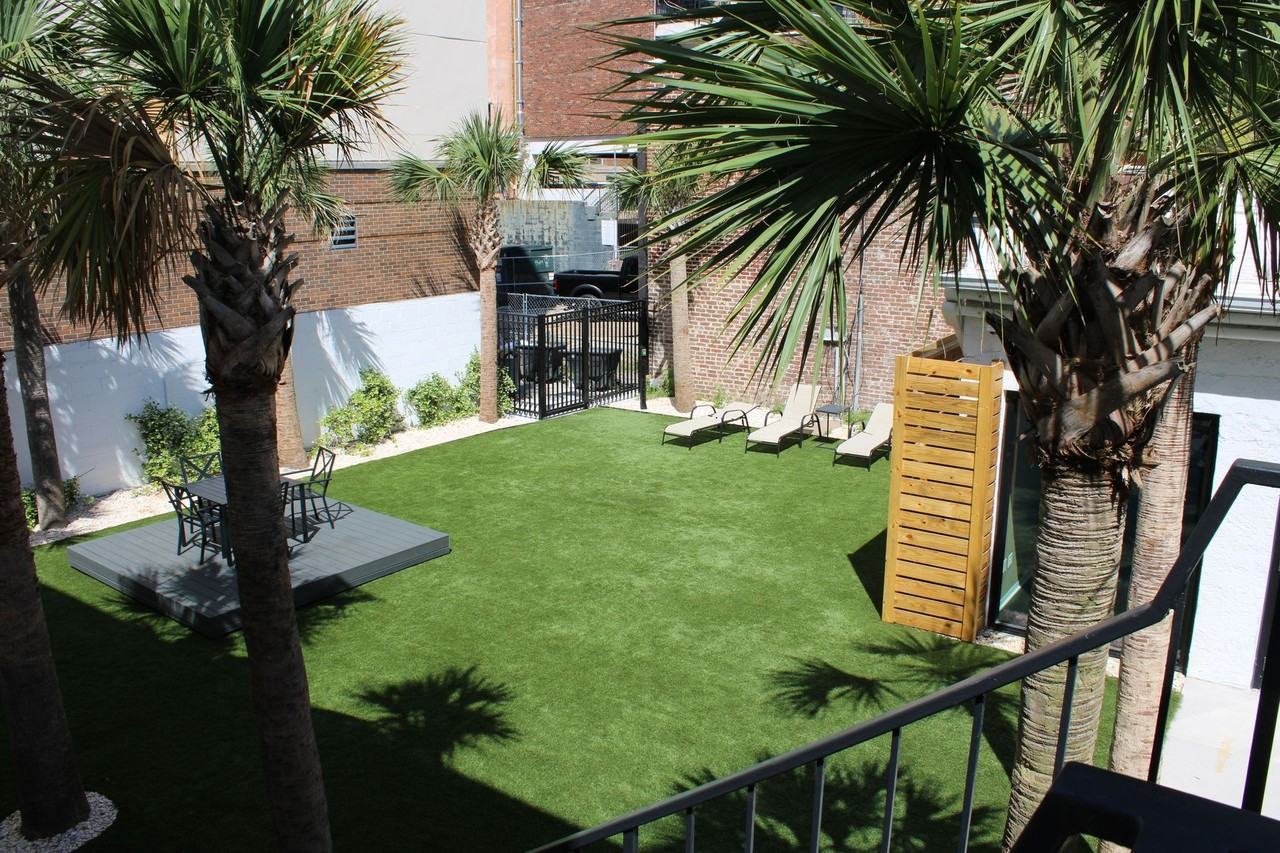 364 King Street - Photo 4 of 18