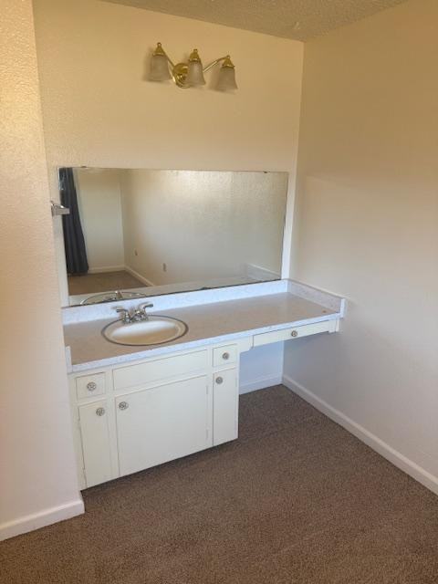 1047 E Main St - Photo 2 of 9