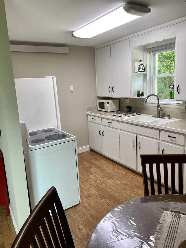 2546 E Snow Rd #4 - Photo 5 of 11