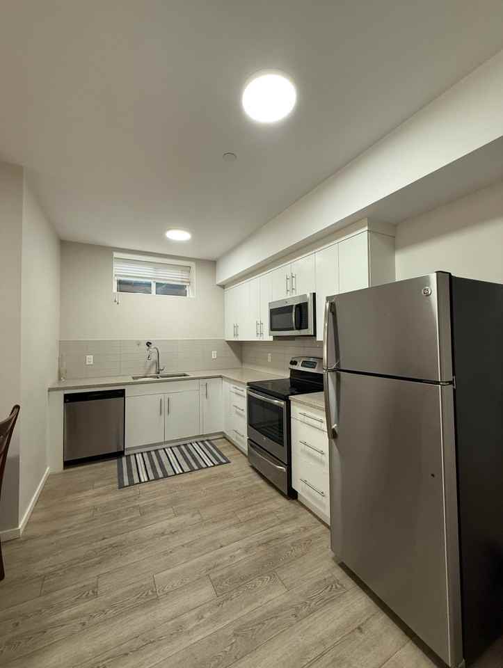 High St & Blackburn Crescent - Photo 2 of 9