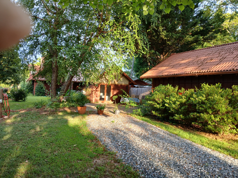 205 S Lyles Ave - Photo 4 of 9