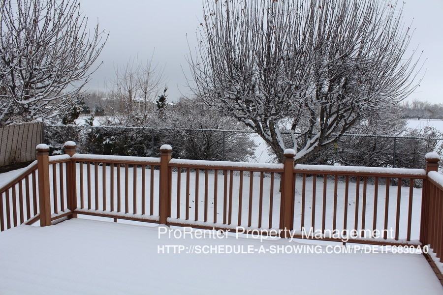 460 E 650 S - Photo 2 of 20