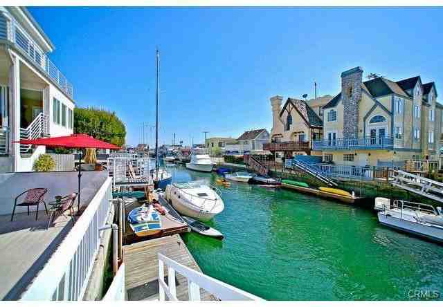 16767 Bayview Dr - Photo 3 of 19