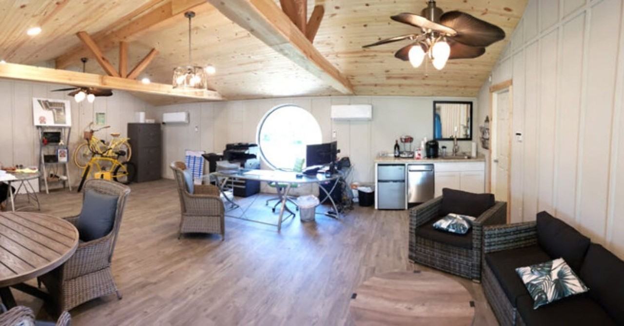 Hideaway Cove Apartments - Photo 3 of 18