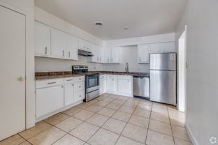 Bradford Townhomes - Photo 1 of 1