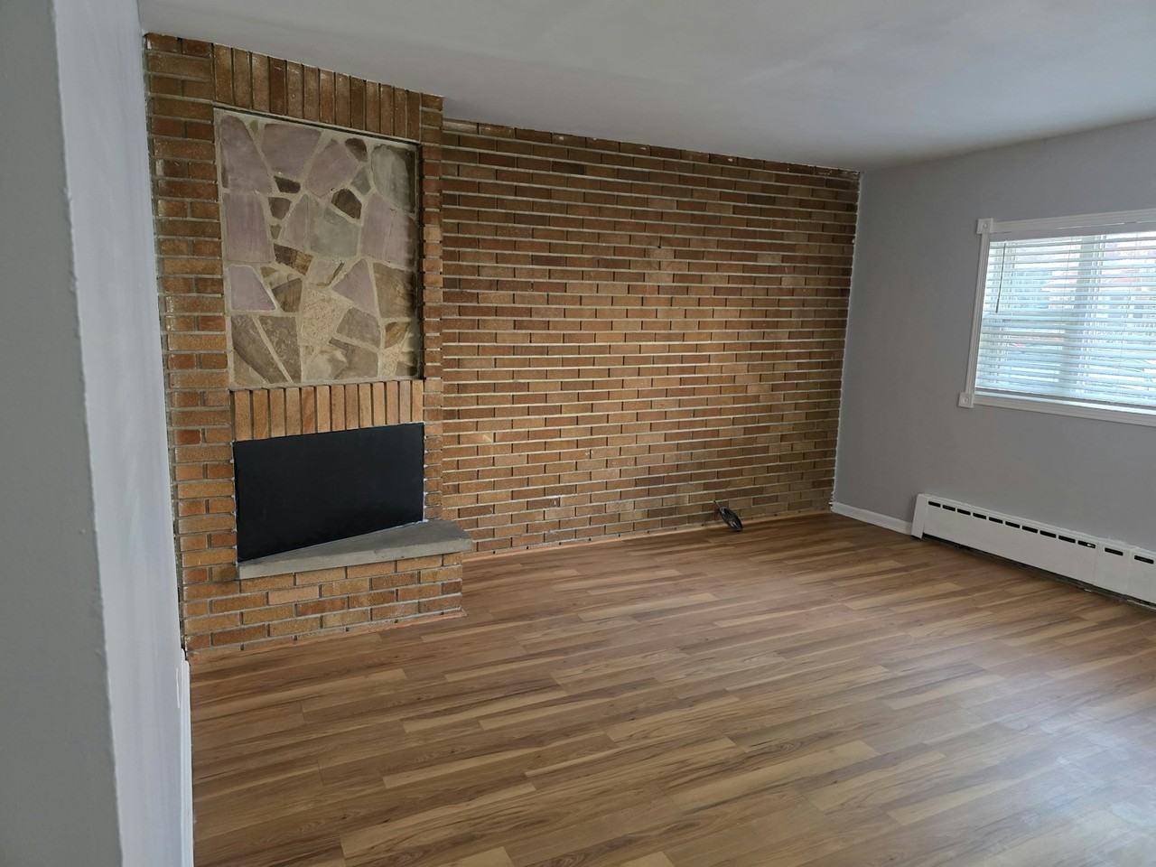 3611 S Wood St #1 - Photo 2 of 20