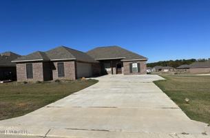 featured image of 129 Chartleigh Cir