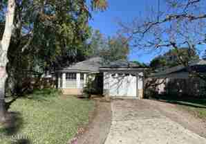 1819 Ashmore Green Dr - Photo 1 of 1