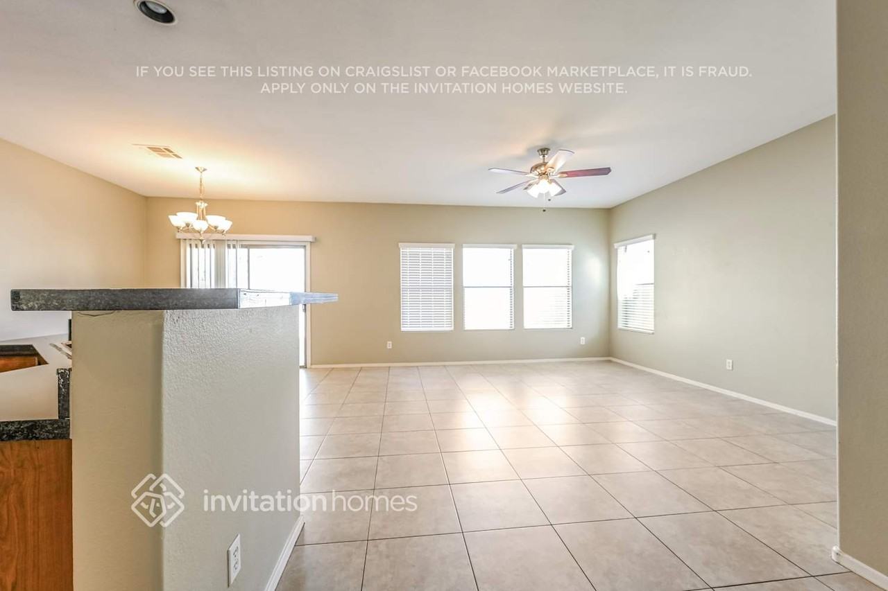 17146 N 184th Dr - Photo 6 of 18