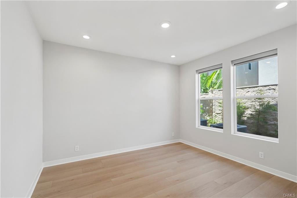 130 Parkland Aly - Photo 3 of 8