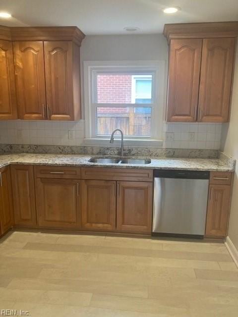 237 E 42nd St - Photo 2 of 11
