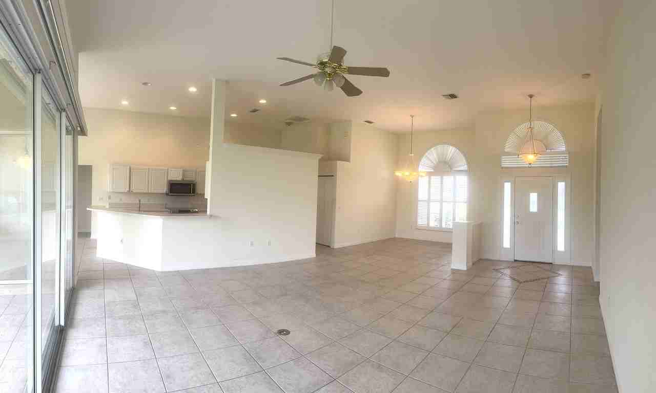 664 Silk Oak Dr - Photo 3 of 21