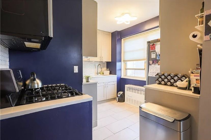 1019 Van Siclen Ave - Photo 3 of 9