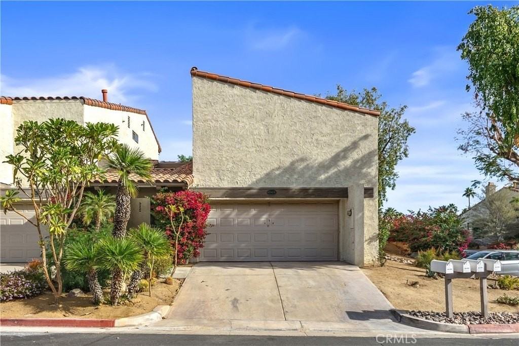 45436 Driftwood Drive - Photo 4 of 50