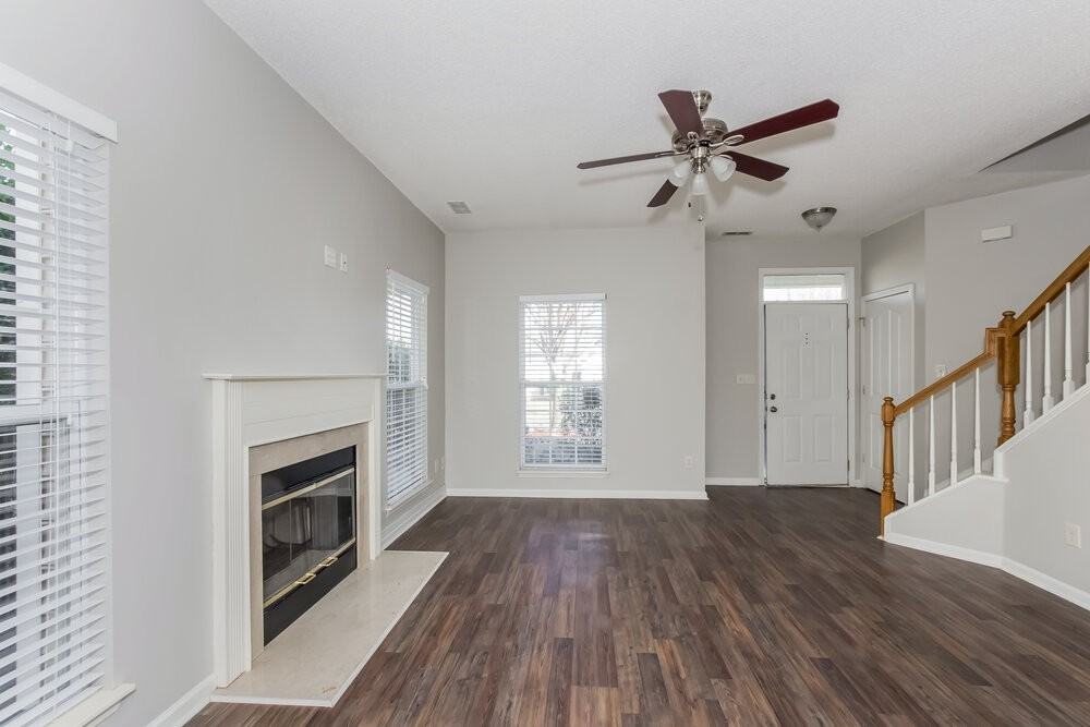 12024 Brownestone View Dr - Photo 2 of 14