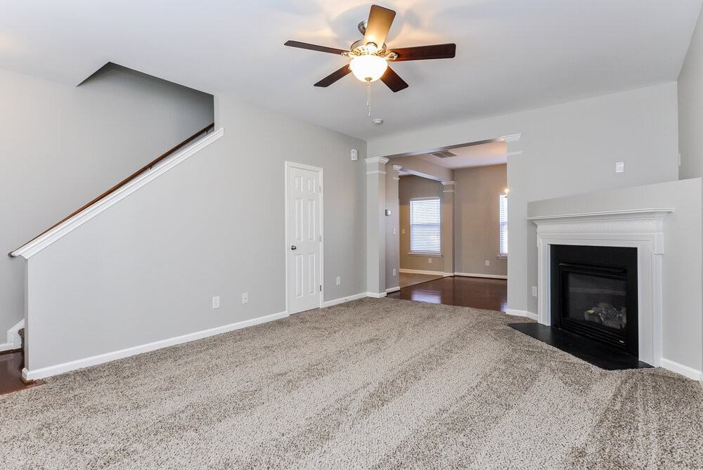 4225 Hopper St - Photo 2 of 18