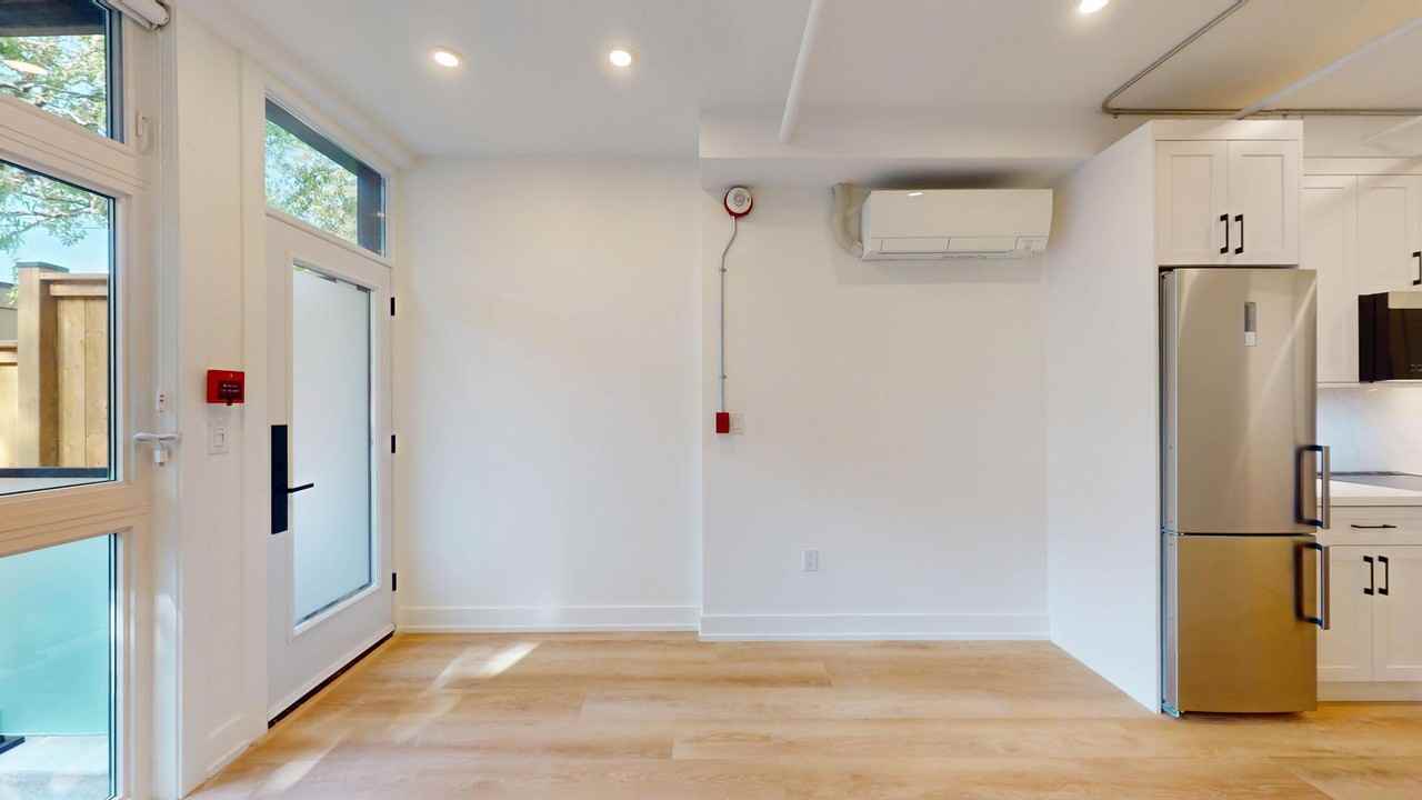 656 Annette Street #102 - Photo 4 of 19