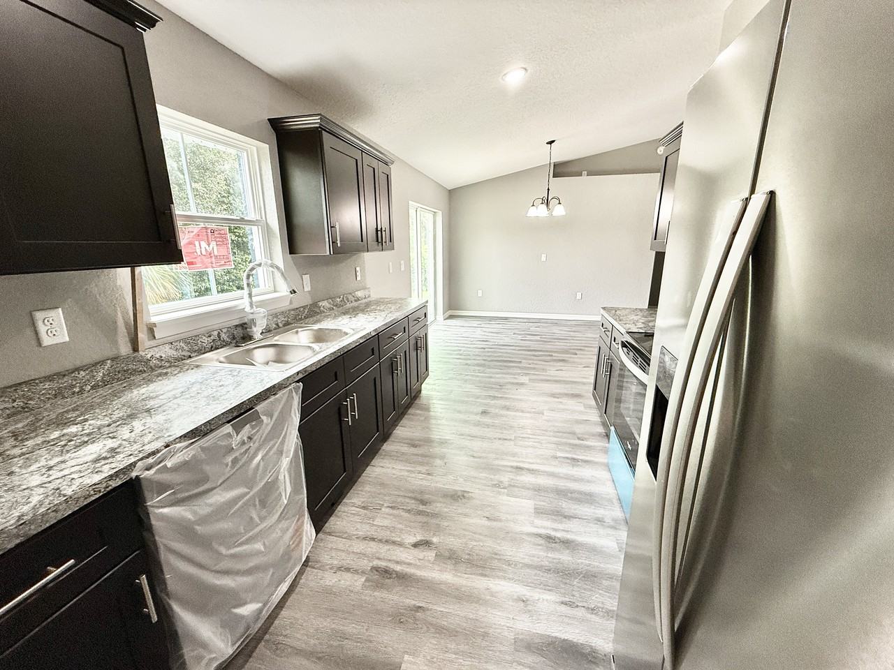 1929 Southwest 7th Place - Photo 3 of 15