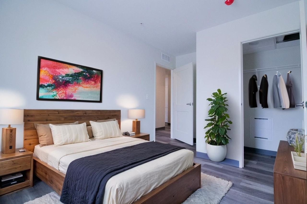 60 Harper - Photo 2 of 13